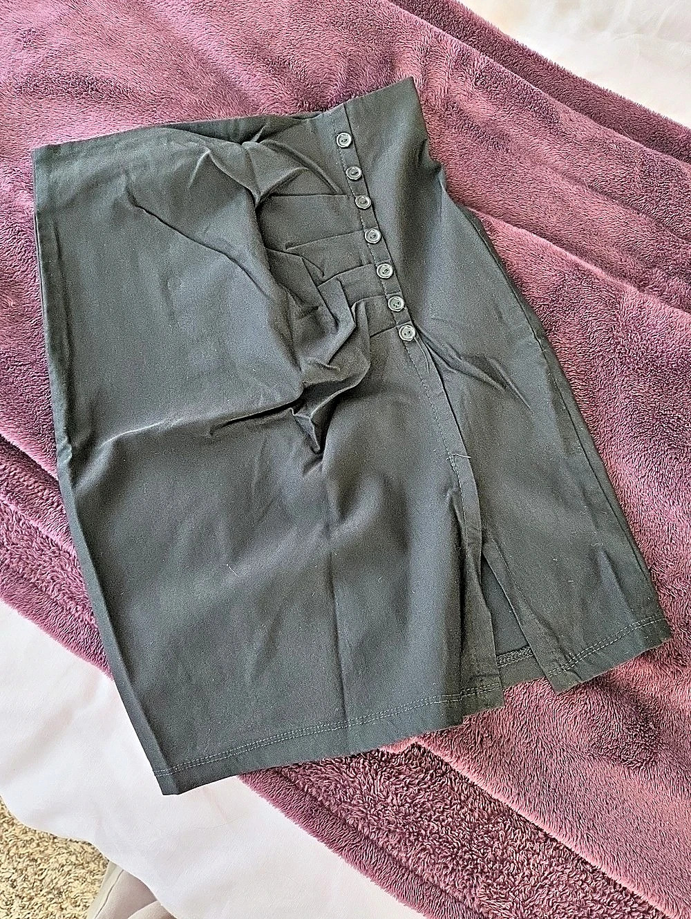 Windsor Black Pencil Skirt Like New